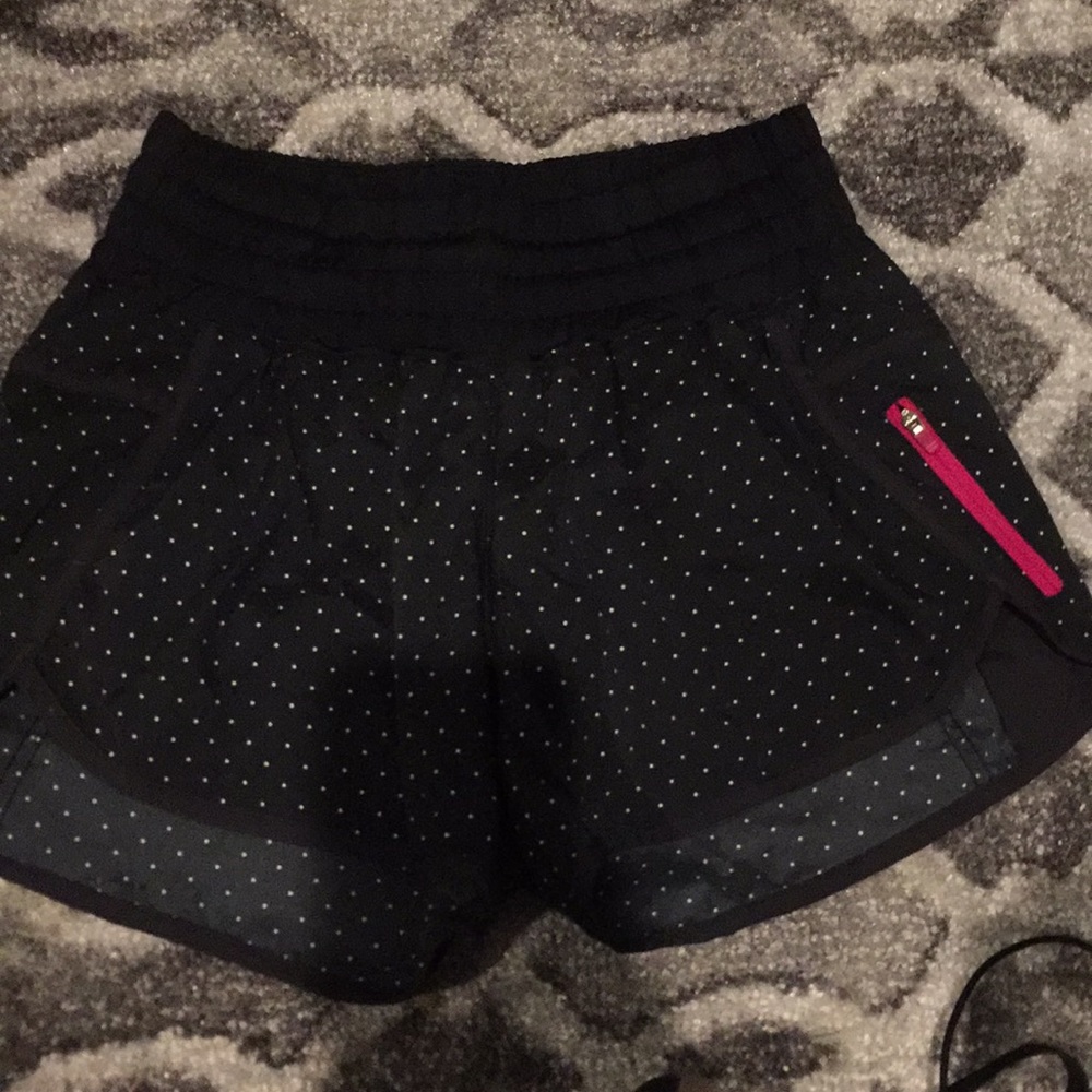 Black polka dot lululemon shorts size 6